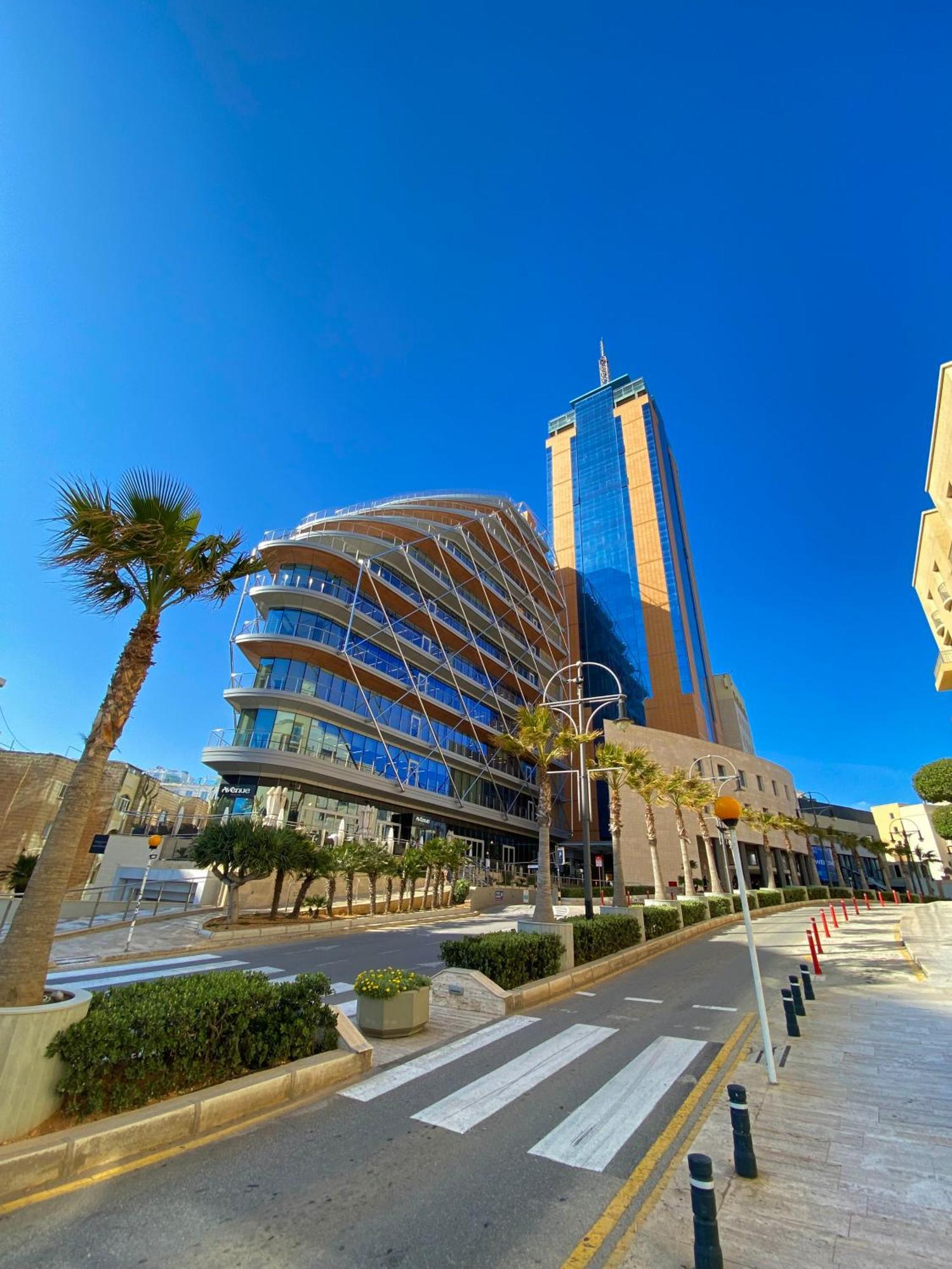 Tigne Sliema Three Bedrooms Apartment מראה חיצוני תמונה